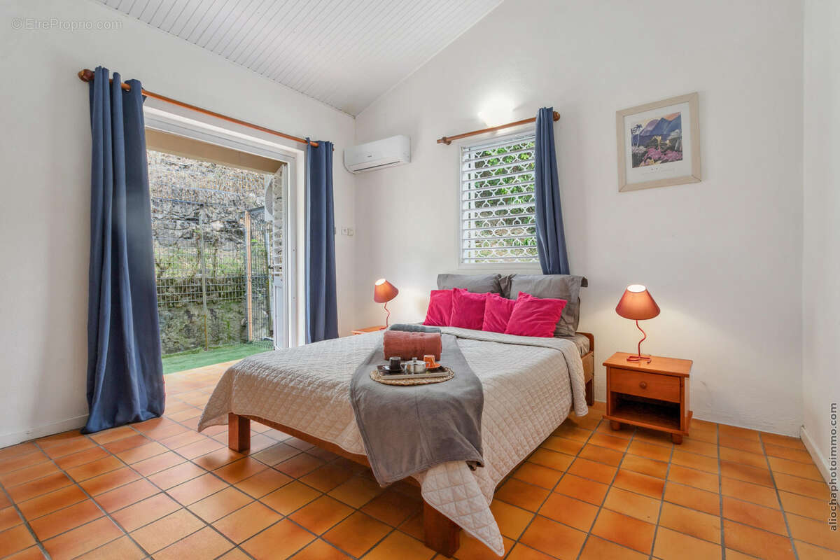Appartement à LES TROIS-ILETS
