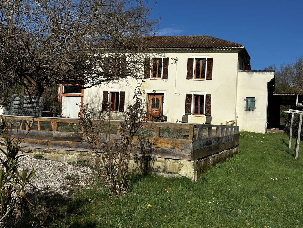 Maison à L'ISLE-EN-DODON