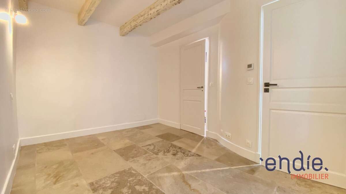 Maison à BIOT
