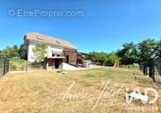Photo 1 - Maison à SAINT-CLAIR-DE-LA-TOUR