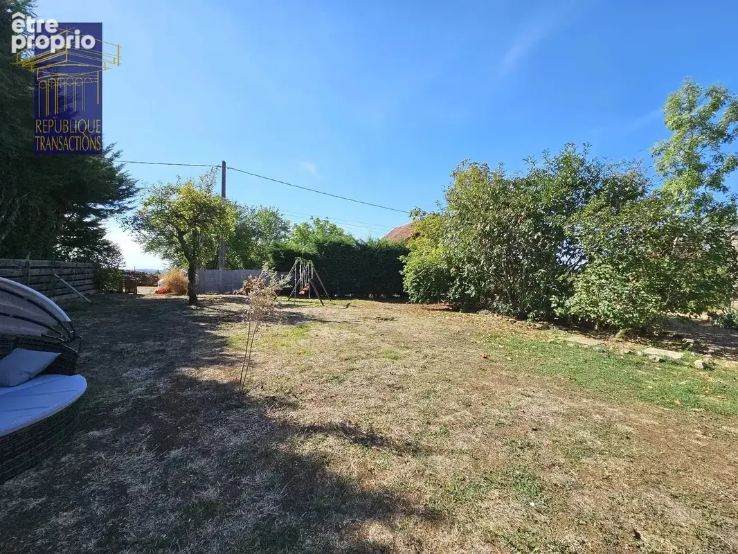 Maison ancienne rénovée avec terrain et dépendance - photo 4