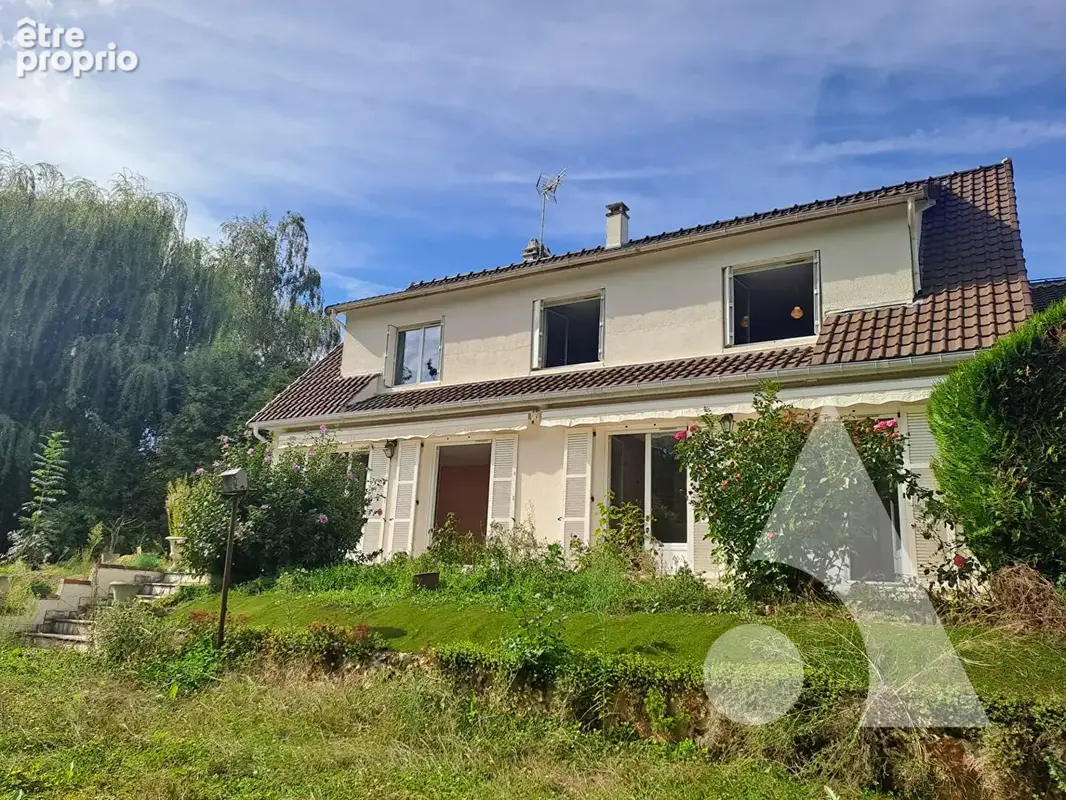 Maison St Rémy les Chevreuse, 8 pièces, 155m² - photo 1
