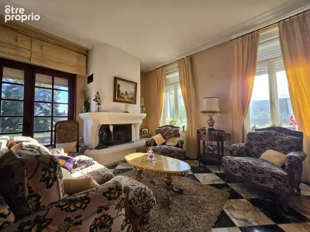 Maison individuelle avec atelier, dépendances et jardin clos - photo 5