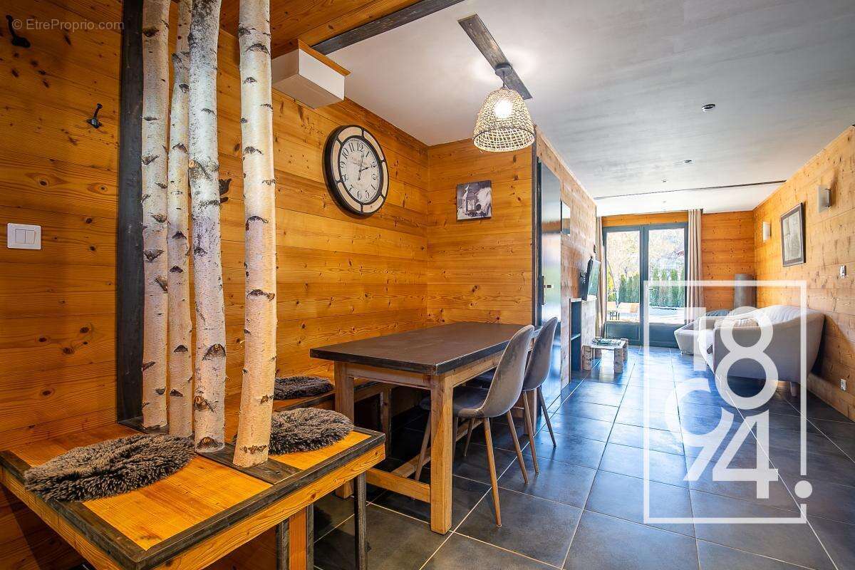 2 Maisons T8 à vendre Uvernet Fours 04 (04400)  235.47 m²  Terrasses, Jardins  - photo 11