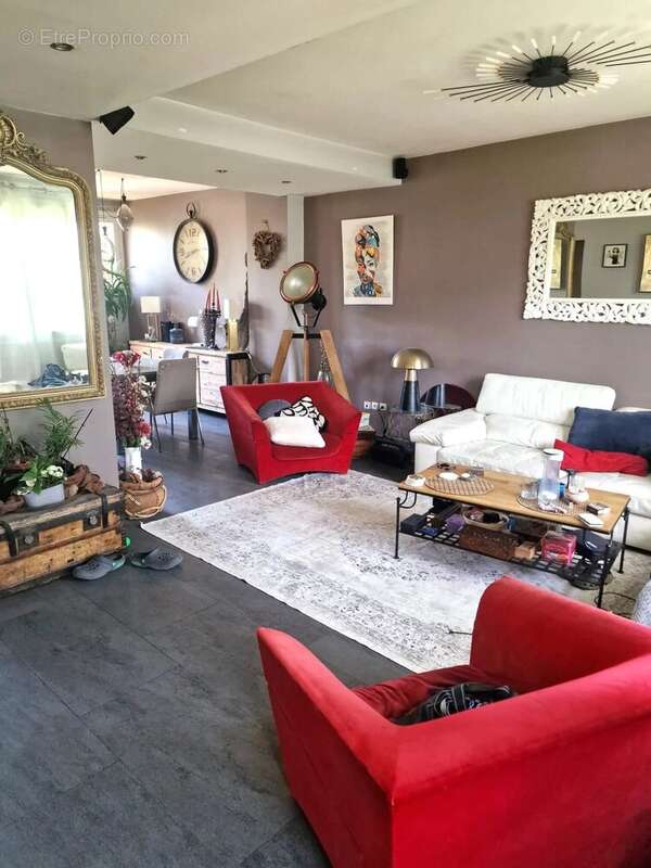 Appartement à VITRY-SUR-SEINE