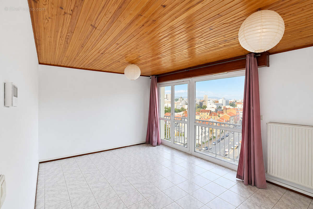 Appartement à LAXOU