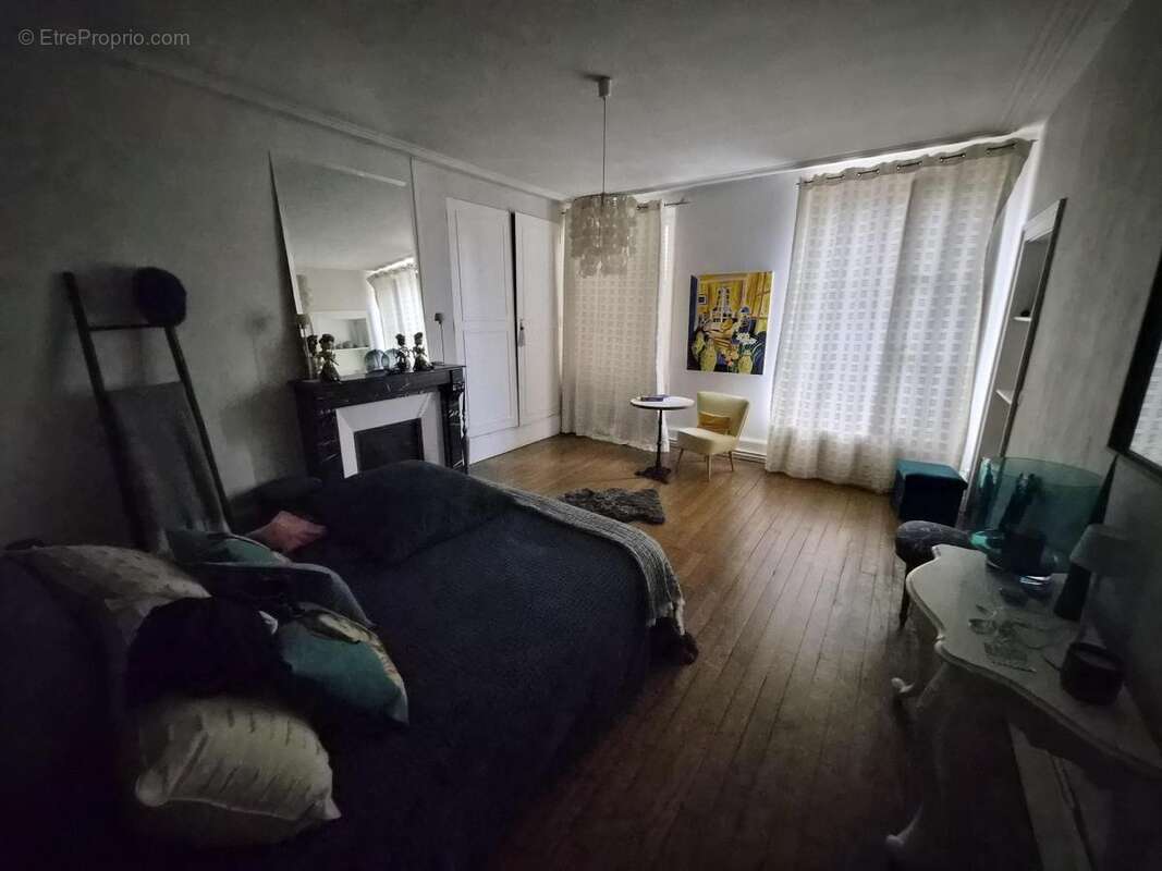 Appartement 154 m² à Toul  - photo 6