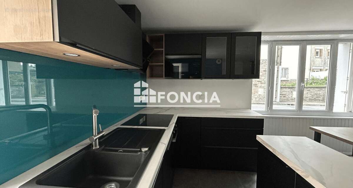 Appartement à MELESSE