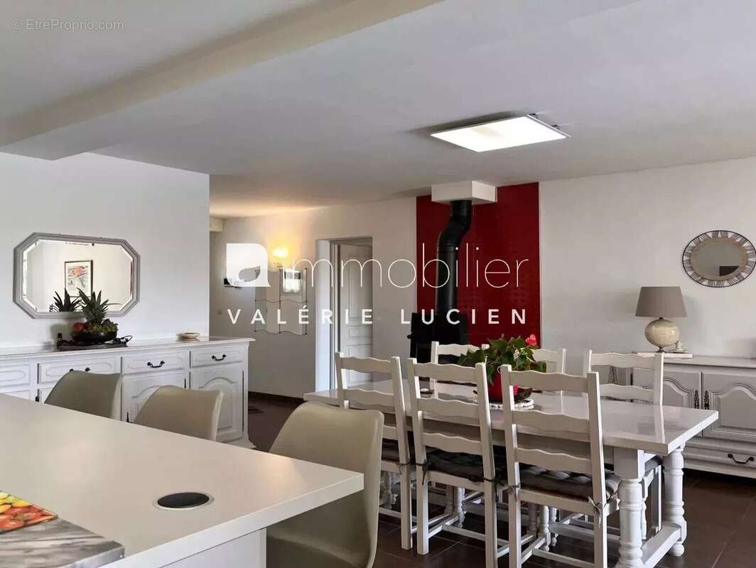 Maison à MAUSSANE-LES-ALPILLES