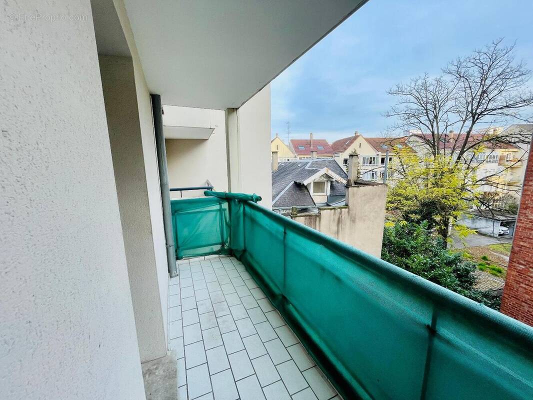   - Appartement à STRASBOURG