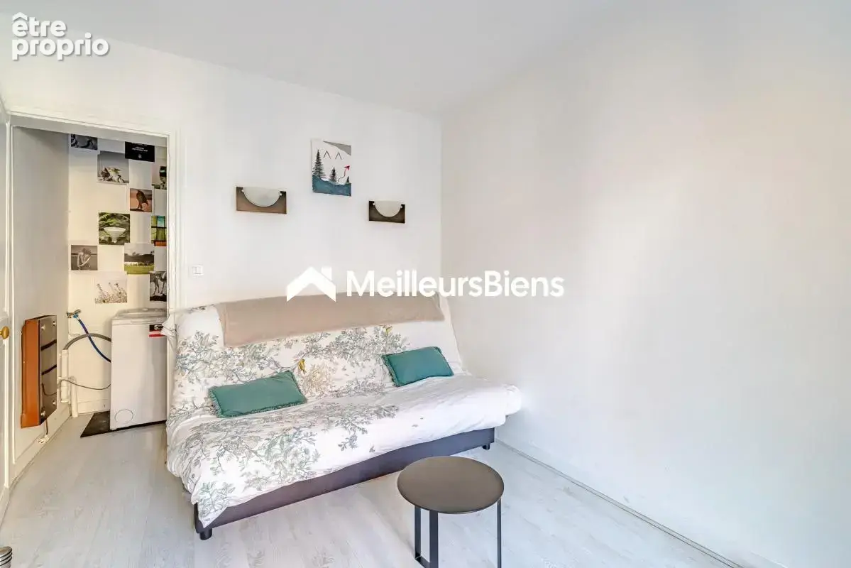 Secteur Gare de Lyon - 2 pièces - 1er étage - Idéal pied à terre ou investissement locatif - photo 2