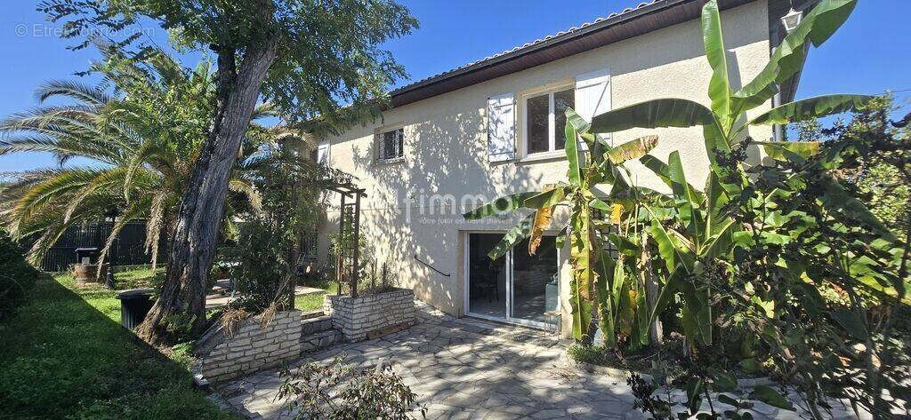 Maison à VILLENAVE-D'ORNON