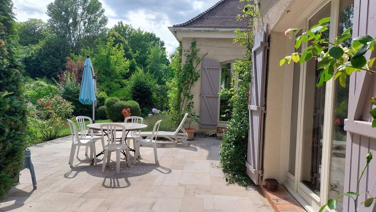 Maison à JOUARS-PONTCHARTRAIN