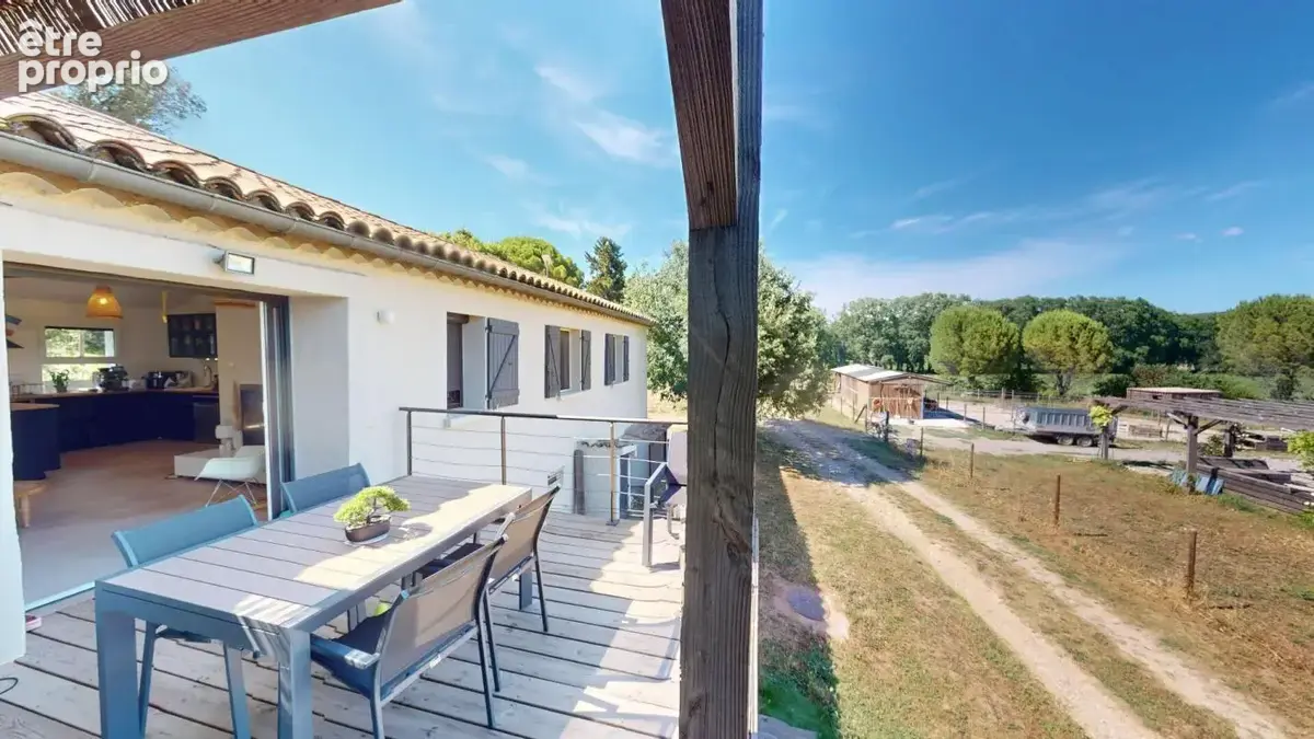 Maison à LA MOTTE