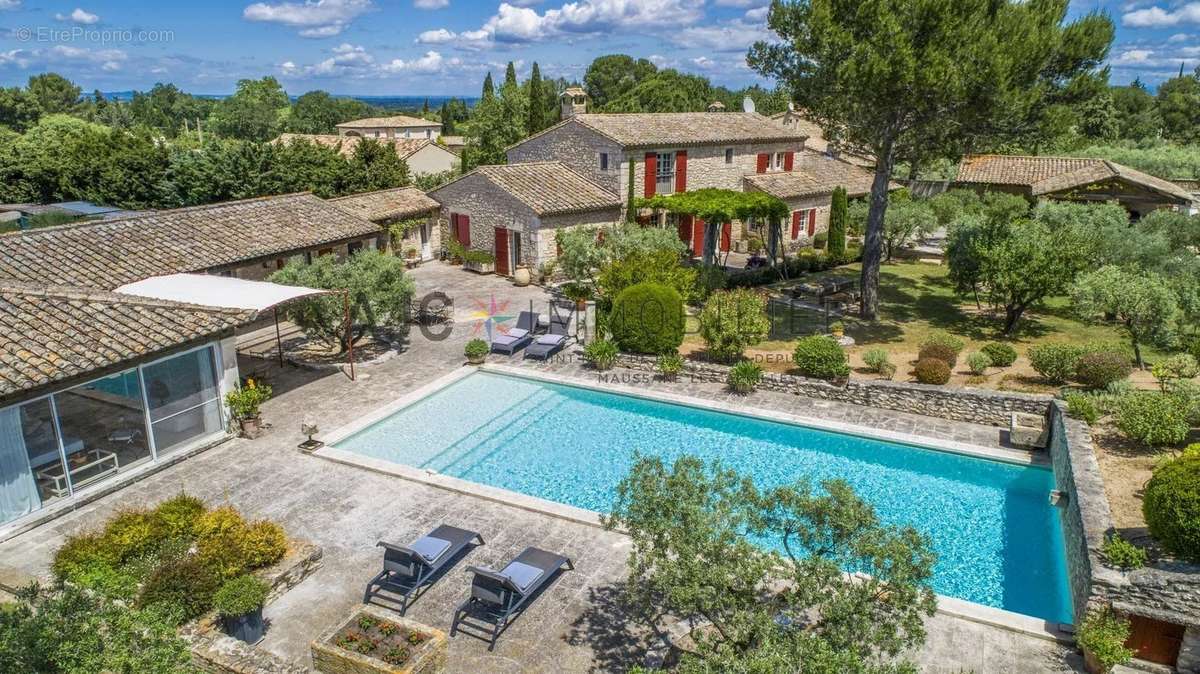 Maison à SAINT-REMY-DE-PROVENCE