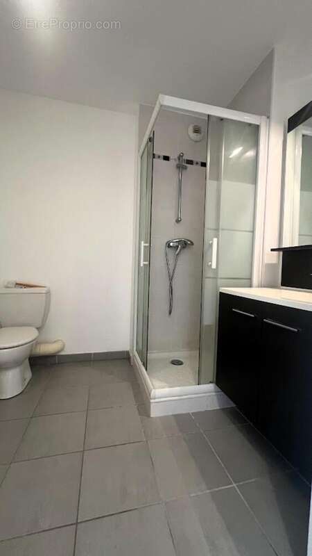 Appartement 30 m² à Tassin-La-Demi-Lune  - photo 4