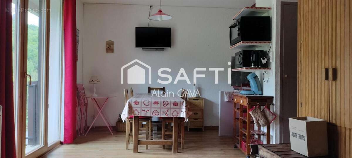Appartement 35 m² à Montclar  - photo 2