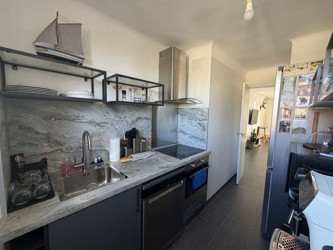 Appartement à MARSEILLE-11E