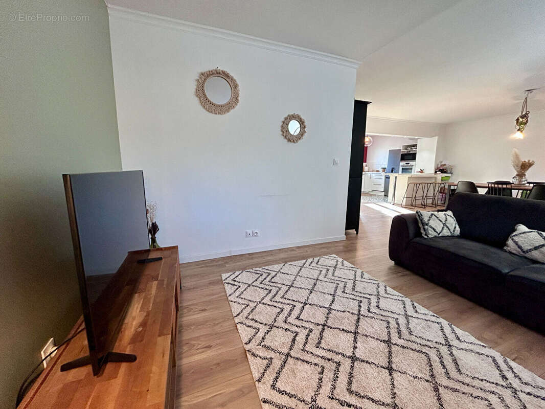 Maison à GUILHERAND-GRANGES