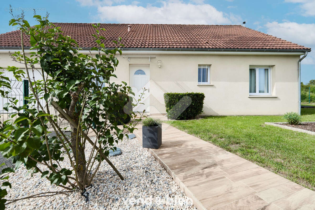 Maison à BREUIL