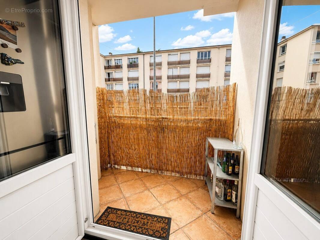 Appartement 74 m² à Clermont-Ferrand  - photo 4