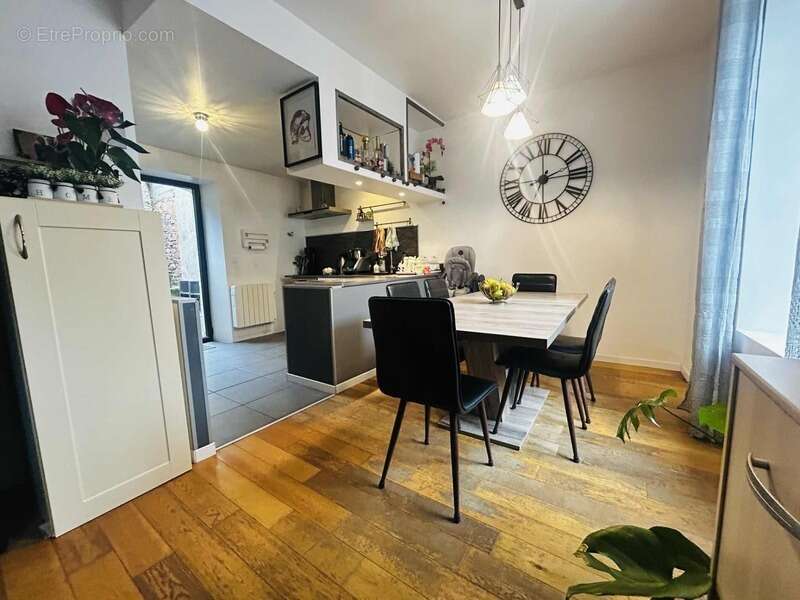 Maison à PANISSIERES