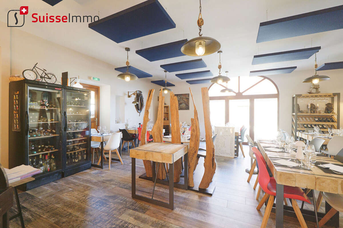 Murs  + appartement T5 (+ possibilité fonds restaurant + Licence 4) - photo 4