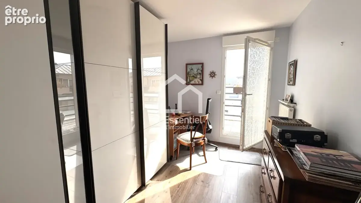 Appartement Verneuil Sur Seine 4 pièce(s) 90.65 m2 - photo 8