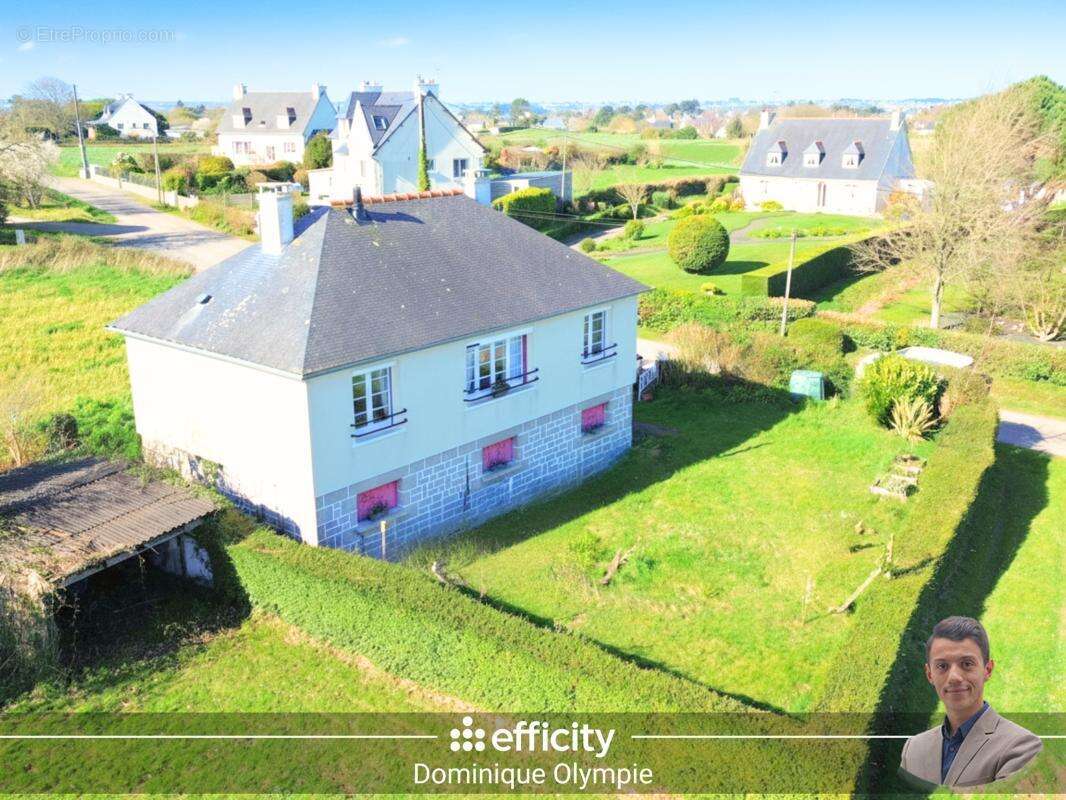Maison à PLOUEZEC