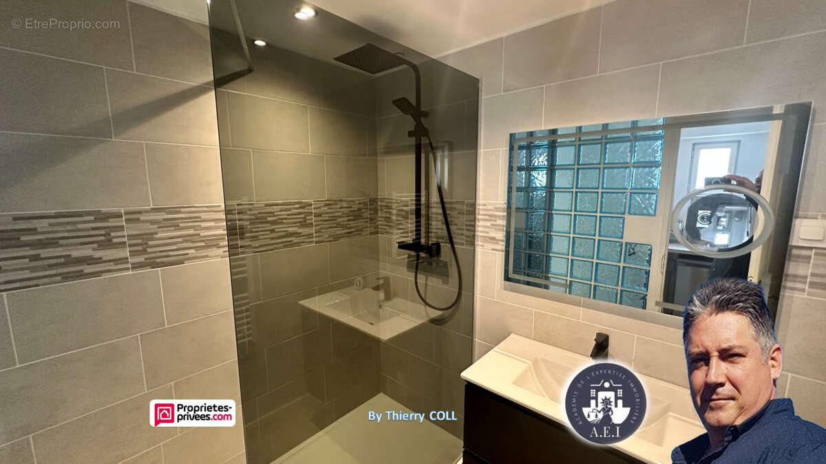 Appartement à PIERRE-BENITE