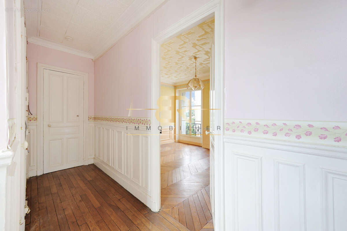 Appartement à BOIS-COLOMBES