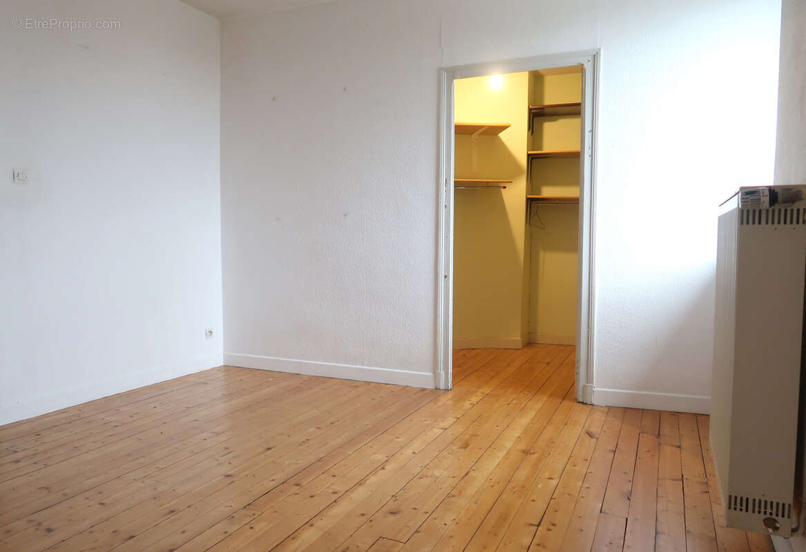 Longwy haut, proche des frontieres avec le luxembourg et la belgique, bel appartement ancien de 134 m2 + grand - photo 9
