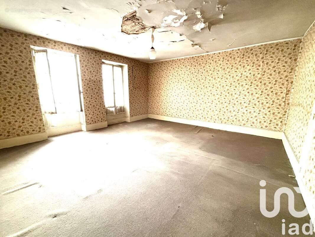 Photo 2 - Maison à SAINT-GAULTIER