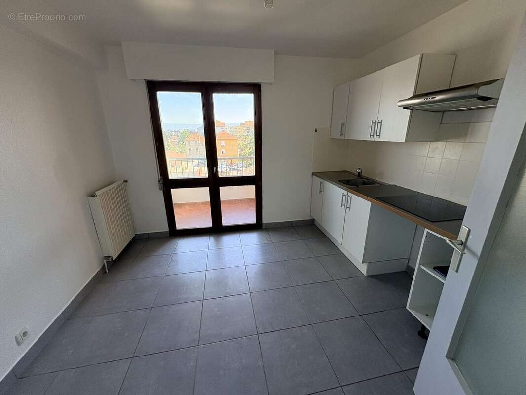 Appartement à ROMANS-SUR-ISERE