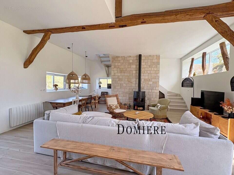 Maison à CHAMPIGNY-LA-FUTELAYE