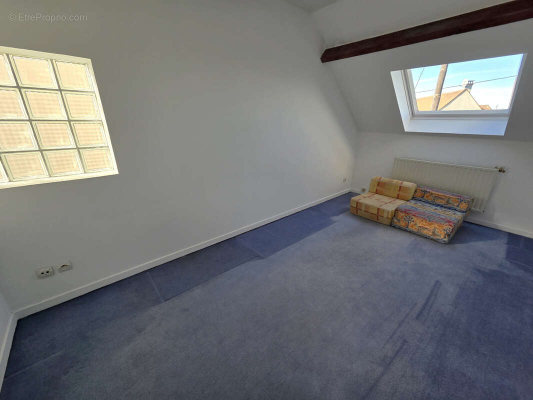 Maison à PARAY-VIEILLE-POSTE