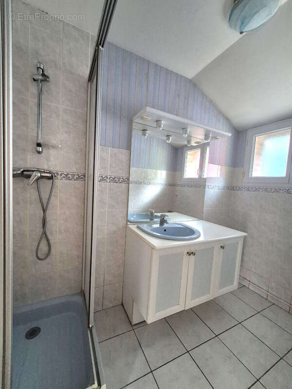 Maison à POIX-DU-NORD