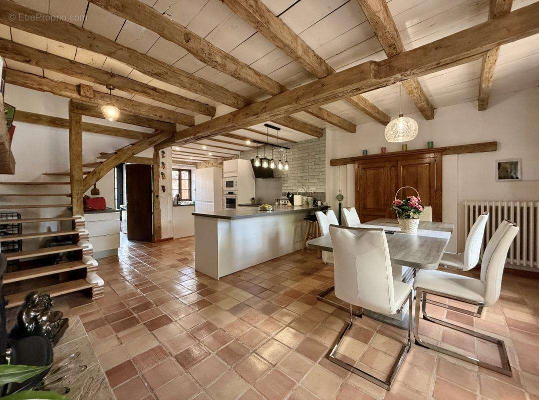 Maison à LE BOUCHAGE