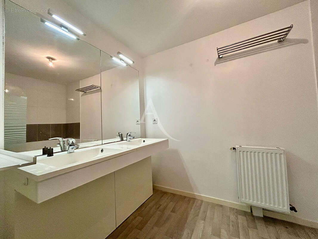 Appartement à BOUAYE