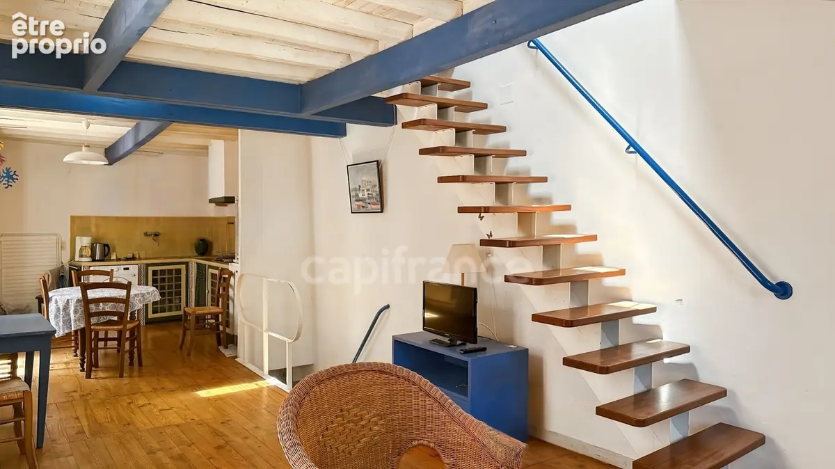 Pyrénées Orientales (66) - Collioure Centre Historique – Duplex de charme esprit loft sous les toits - photo 6