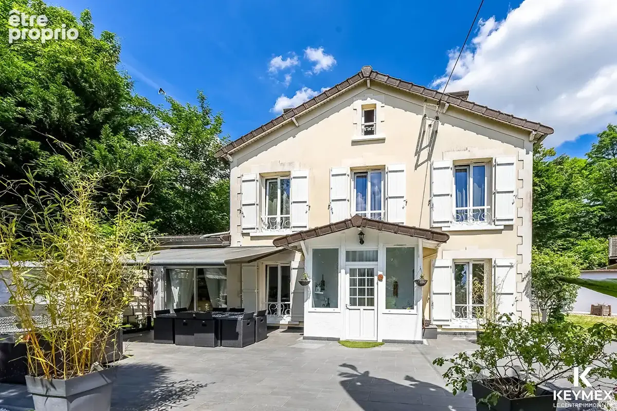 Maison  de charme au coeur de ville 140m²  4 chambres - photo 13