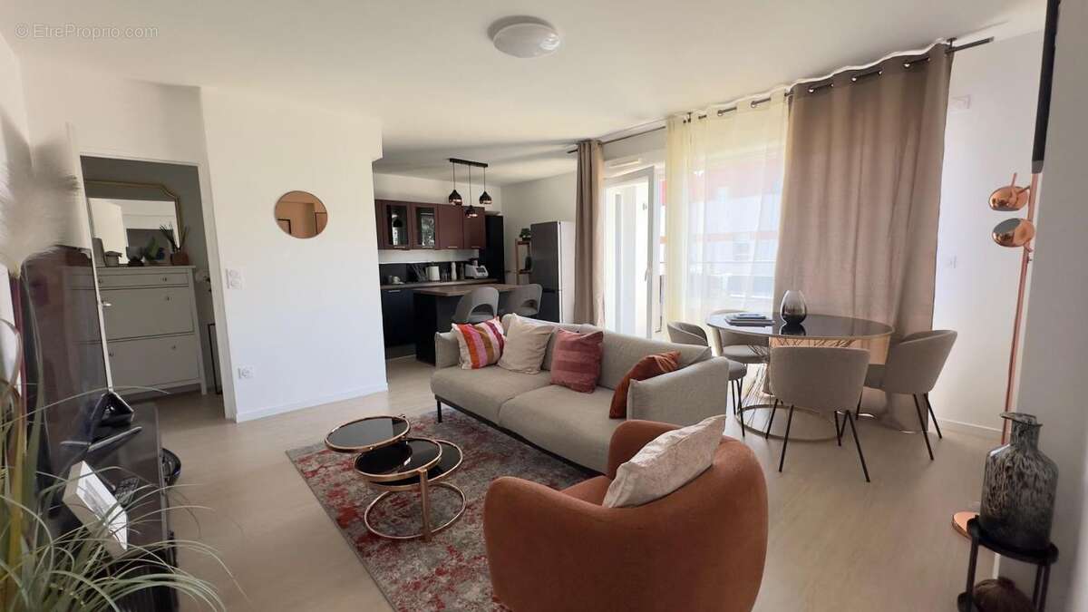 Appartement à NEUILLY-SUR-MARNE