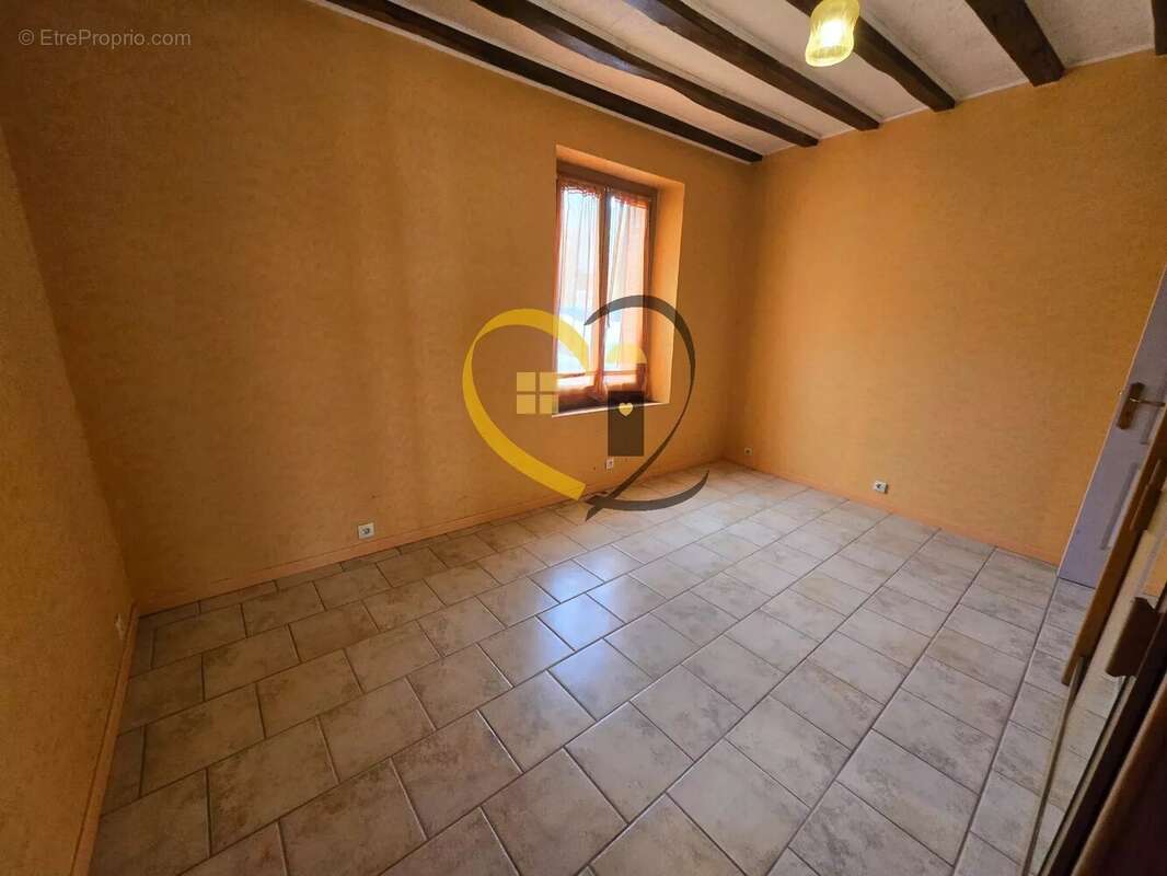 Maison à LA CHAPELOTTE