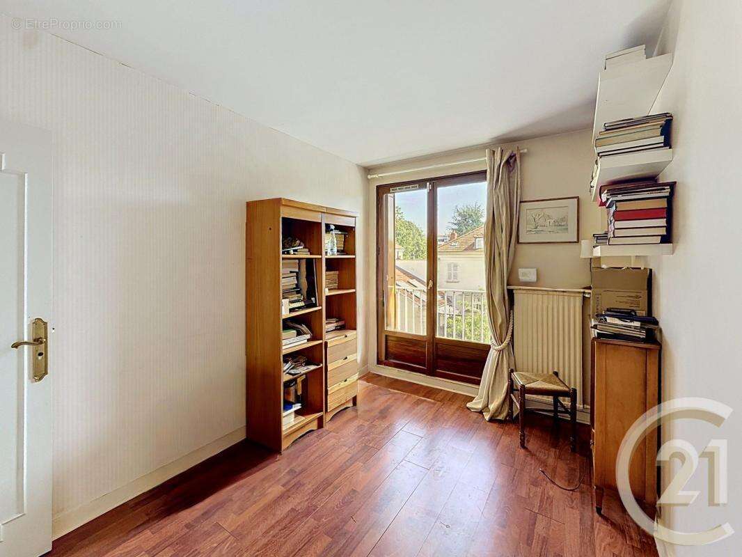 Appartement à CHOISY-LE-ROI
