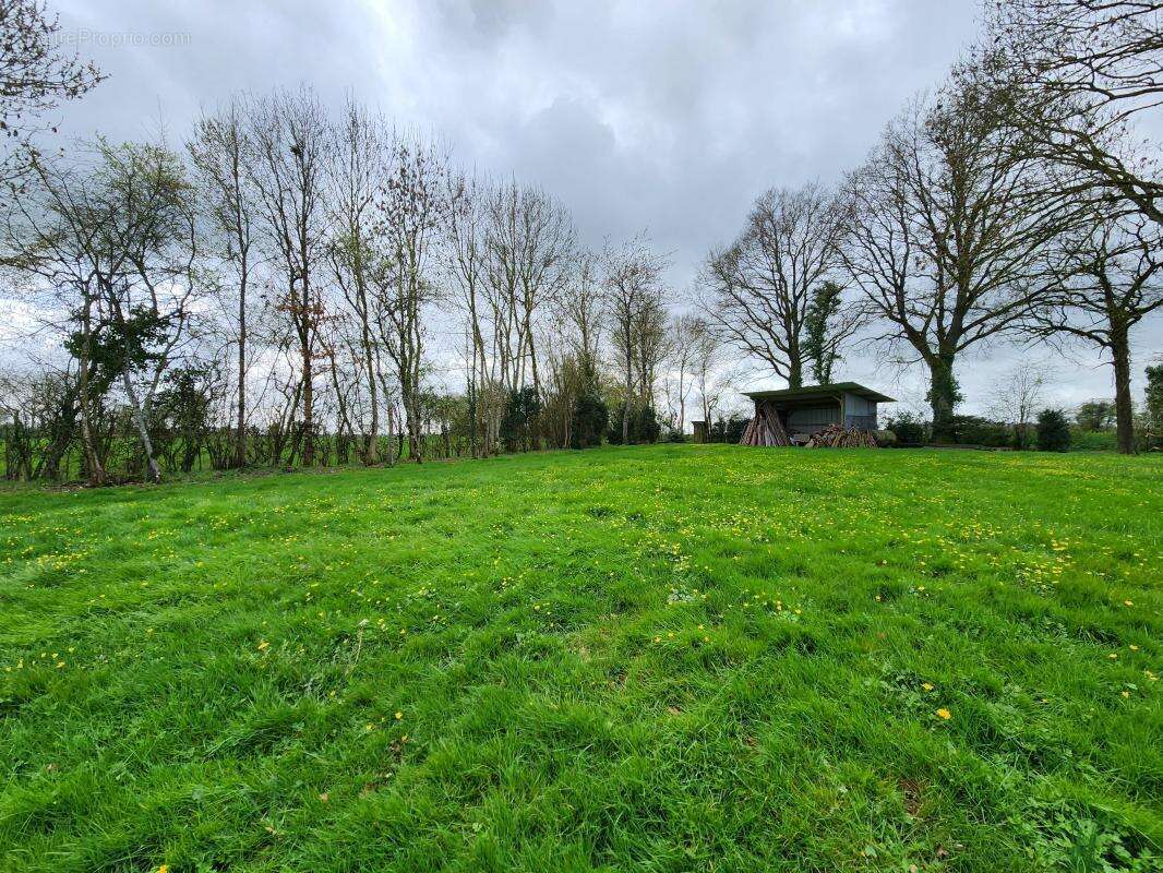 Maison à SAINT-AGIL