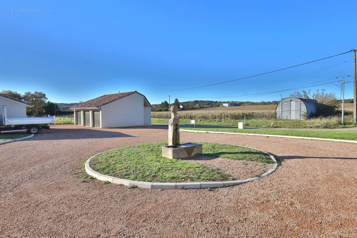 Appartement à PONT-EVEQUE