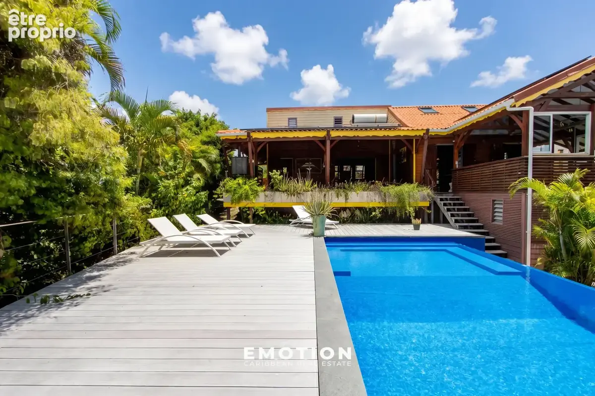 Villa T4 180 m2 + environ 100 m2 de terrasses extérieures + piscine à débordement - photo 3