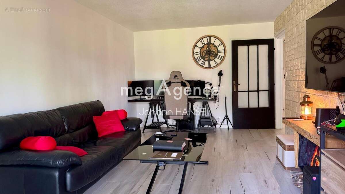 Appartement à FREJUS