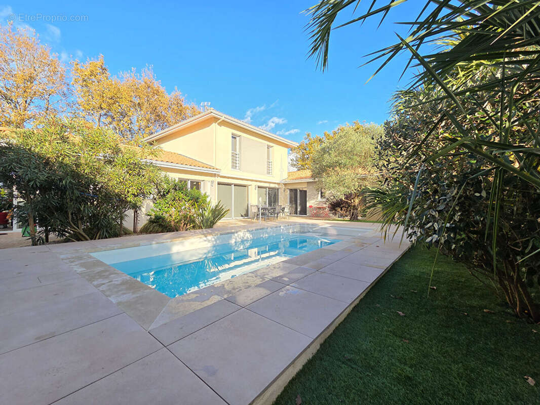 Maison à GUJAN-MESTRAS