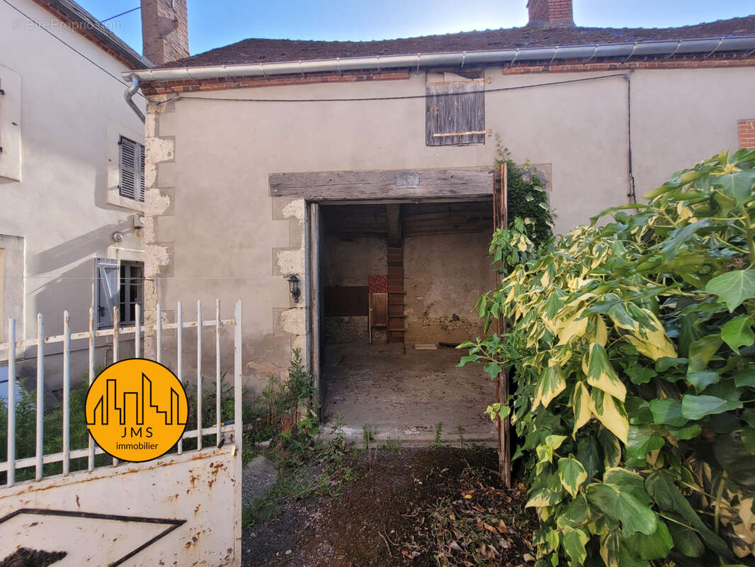 Maison à SAINT-POURCAIN-SUR-SIOULE